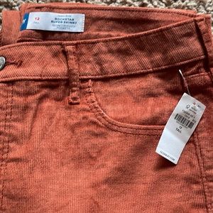 NWT Old navy Rockstar super skinny cords size 12Tall